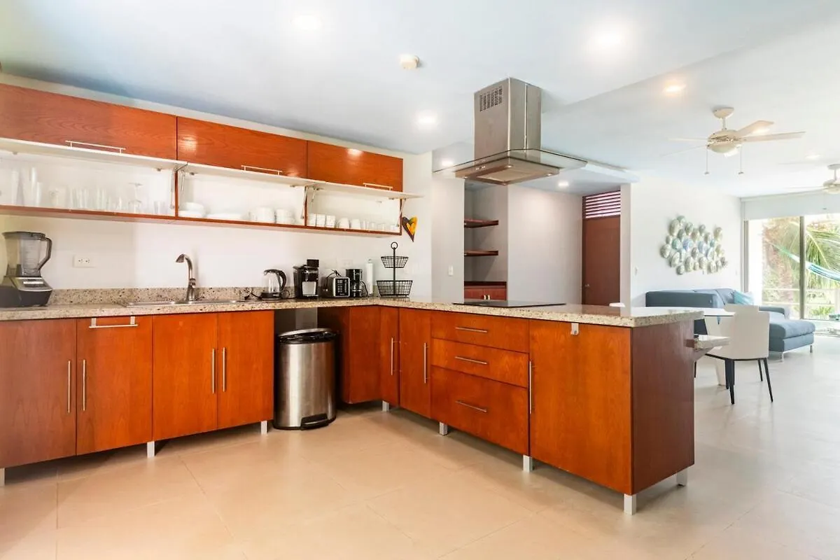 Experience Tranquility And Comfort, Walk 3 Min To The Beach Lafitte 0*,  Mexico