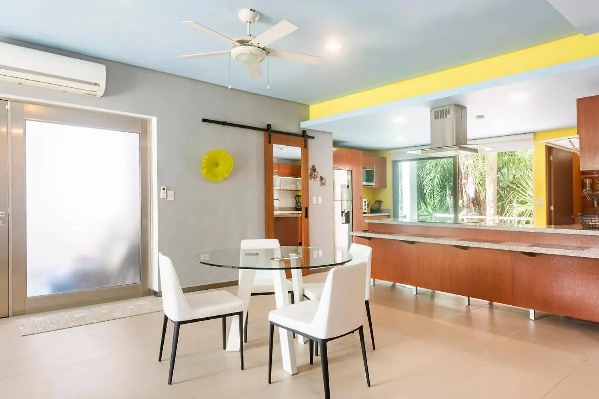 Experience Tranquility And Comfort, Walk 3 Min To The Beach Lafitte Apartment